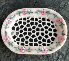 Handcrafted Marble Inlay Soap Dish – Floral Design with Intricate Jali Work