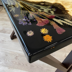 Table de rivière en résine époxy faite à la main avec un motif de vague turquoise, parfaite pour les maisons modernes