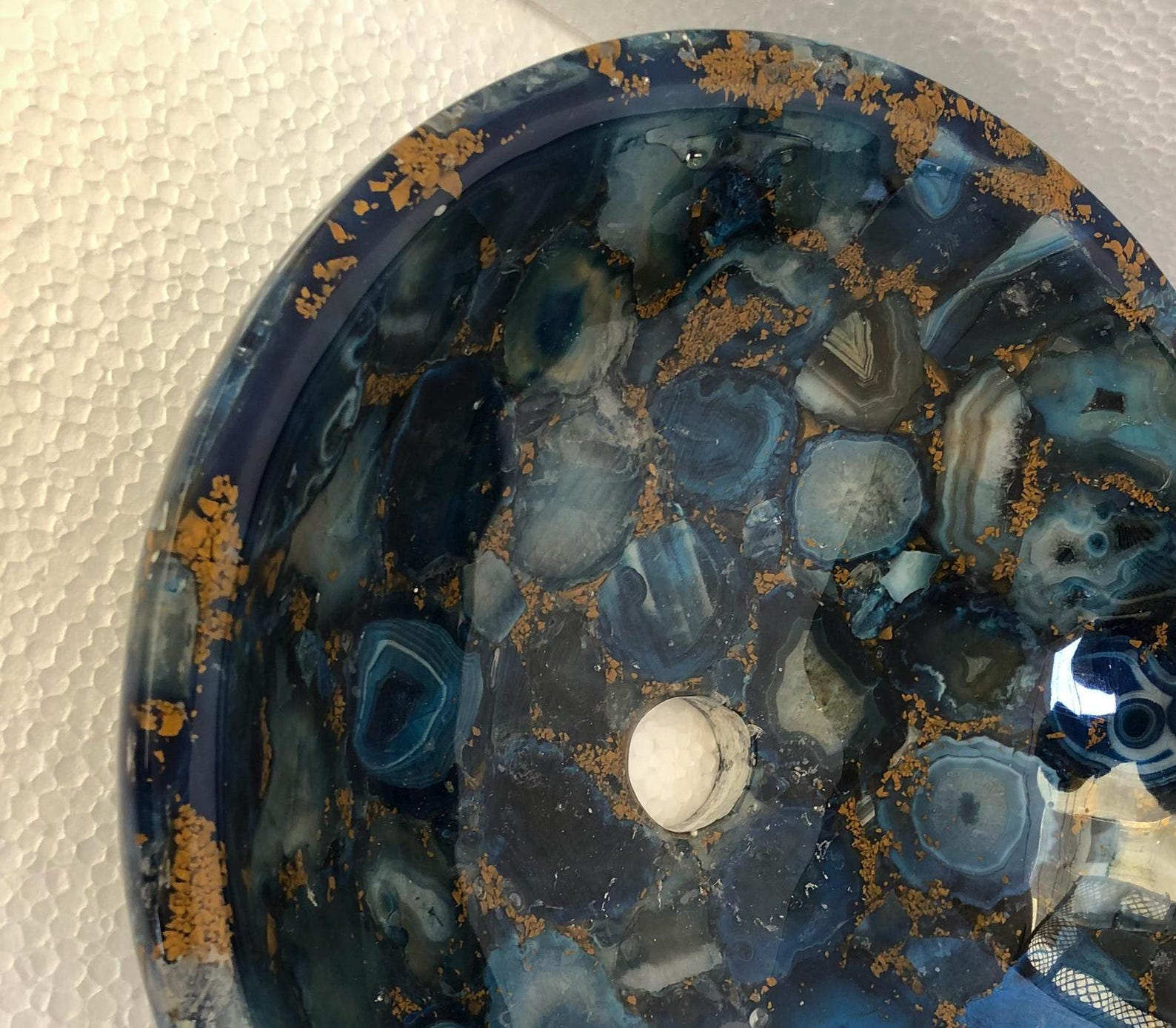 Natural round Blue Agate Mosaic Sink with Gold Details For bathroom Furniture