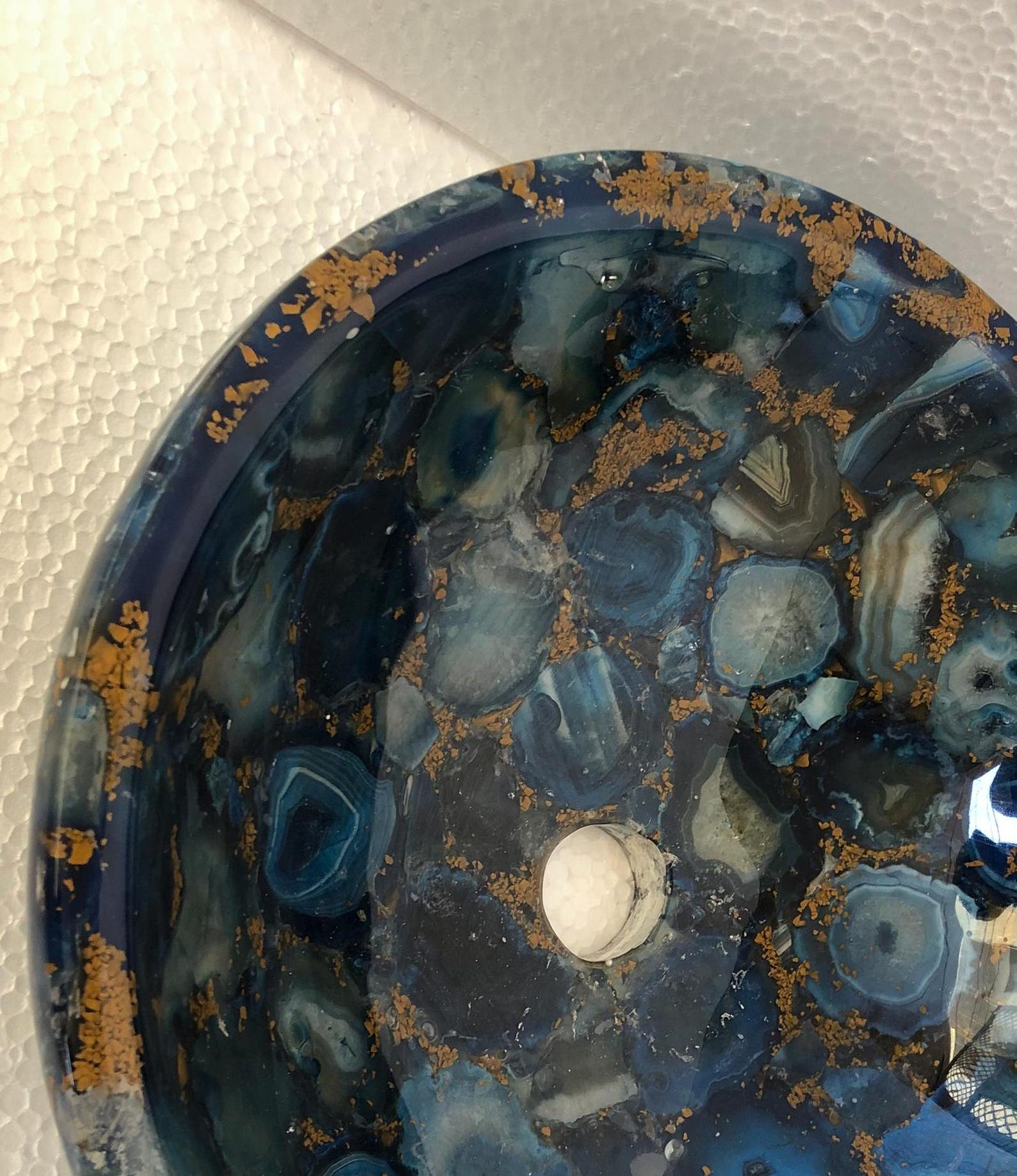 Natural round Blue Agate Mosaic Sink with Gold Details For bathroom Furniture