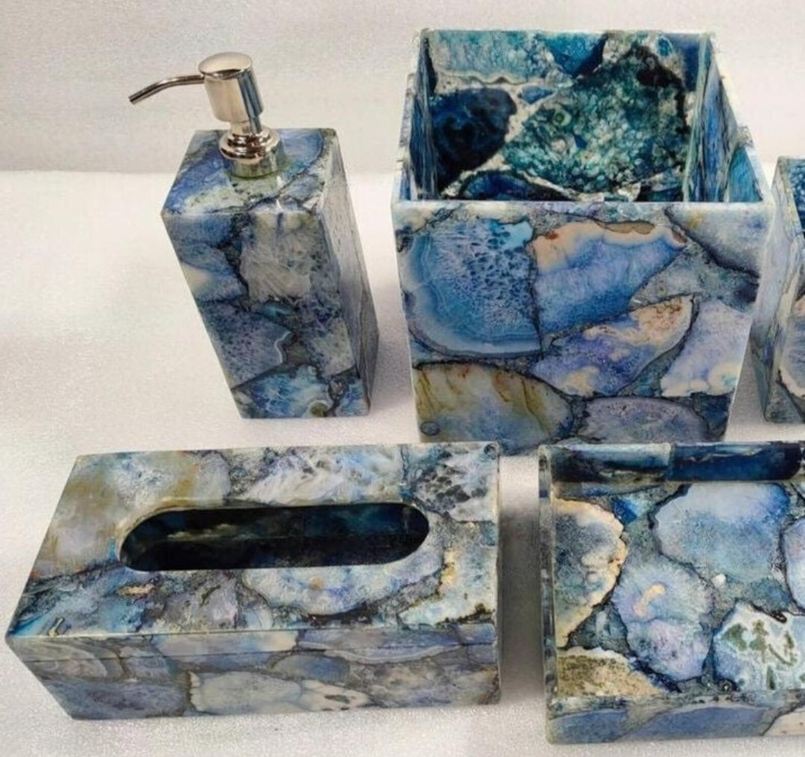 Luxury Blue Agate 5 Pcs Bathroom Accessory Set with Polished Resin Design