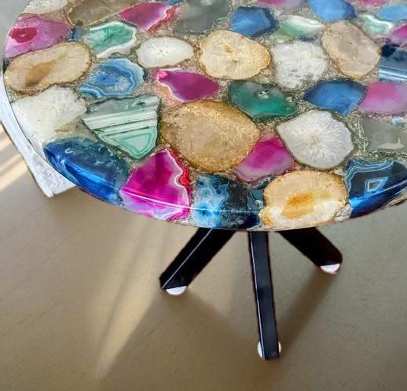 Handcrafted Multi-Colored Agate Resin Table with Vibrant Geode-Inspired Design Furniture