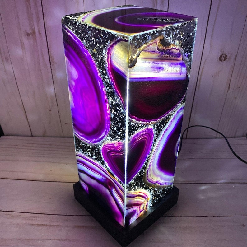 Handcrafted Purple Agate Resin Lamp With Inspired Design for Unique Home Decor